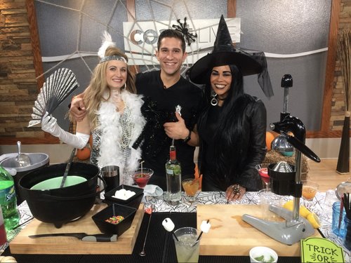 Learning Some Easy Spooky Cocktails For Halloween!
