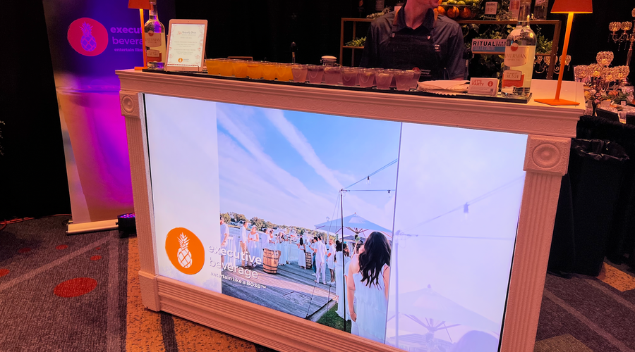 Executive Beverage Mobile Bars & Bartenders Wow Guests at The Uniquely Yours Bridal Show 2026 In Virginia Beach, VA