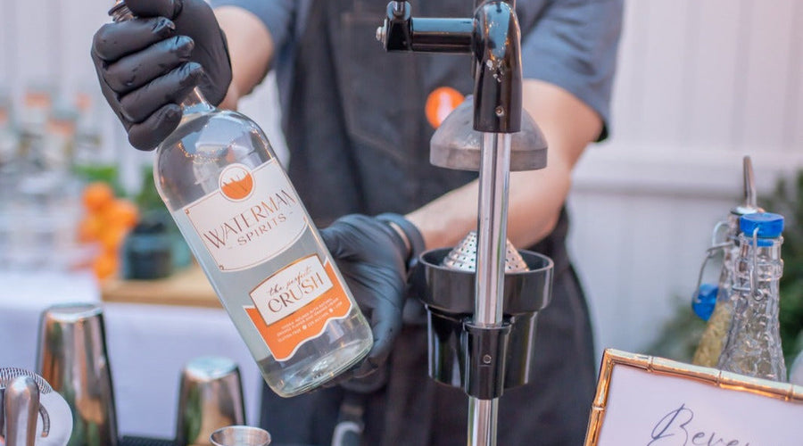 5 Reasons I Should Hire a Professional Bartending Company For My Event.