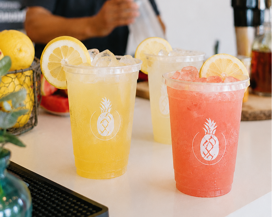 An Executive Beverage fresh shaken lemonade station set up at an event.